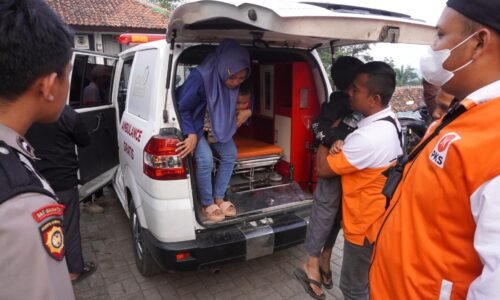 Indonézska vláda čelí kritike za bezplatné obedy, ktorými sa priotrávilo 5000 detí