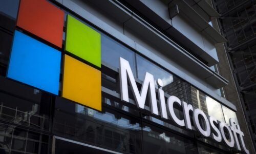 Trump vyzval Microsoft na prepustenie jednej zo šéfiek kvôli národnej bezpečnosti