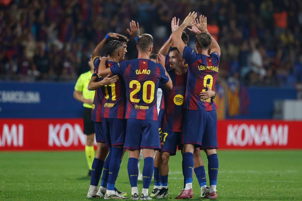 Ďalšia tvrdá rana pre Barcelonu. Pred šlágrom v Lige majstrov prišla o dvojicu kľúčových hráčov