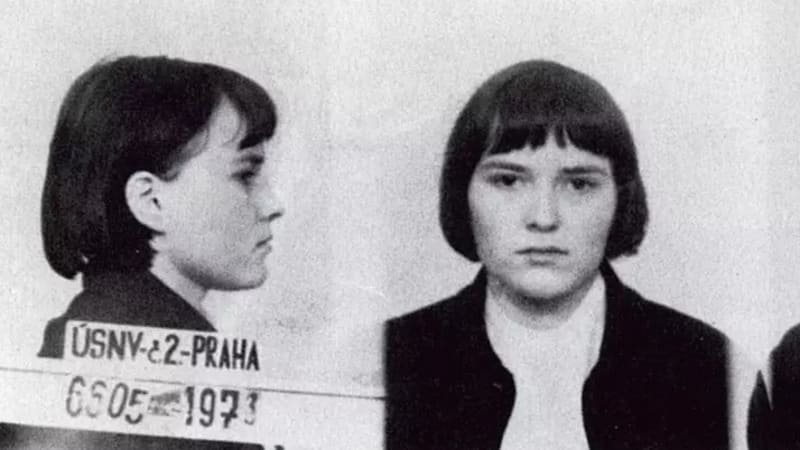 Jsem sexuální zrůda, psala Hepnarová. Po vražedném běsnění litovala, že neumřelo víc lidí Jsem sexuální zrůda, psala Hepnarová. Po vražedném běsnění litovala, že neumřelo víc lidí