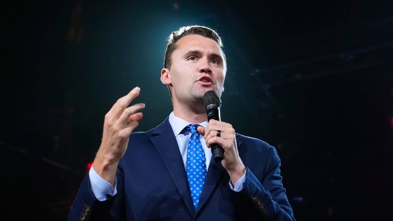 Těžká ztráta nejen pro Trumpa. Kirk ztělesňoval budoucnost amerického konzervatismu