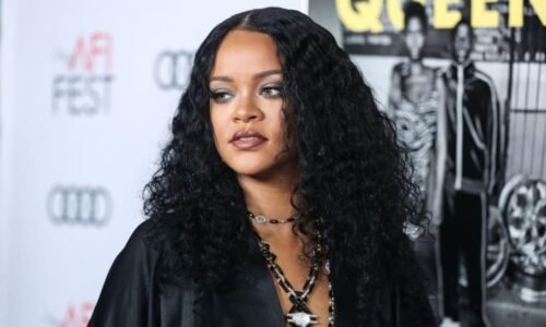 Rihanna je trojnásobnou maminkou. Porod tajila, holčička dostala netradiční jméno