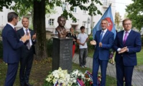 Busta Jána Bulíka dala symbolickú bodku za medzinárodnou konferenciou v Martine