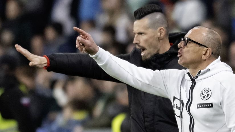 Hamšík reaguje: Stanovy zväzu akadémiu zakazujú, oblečenie netreba zničiť
