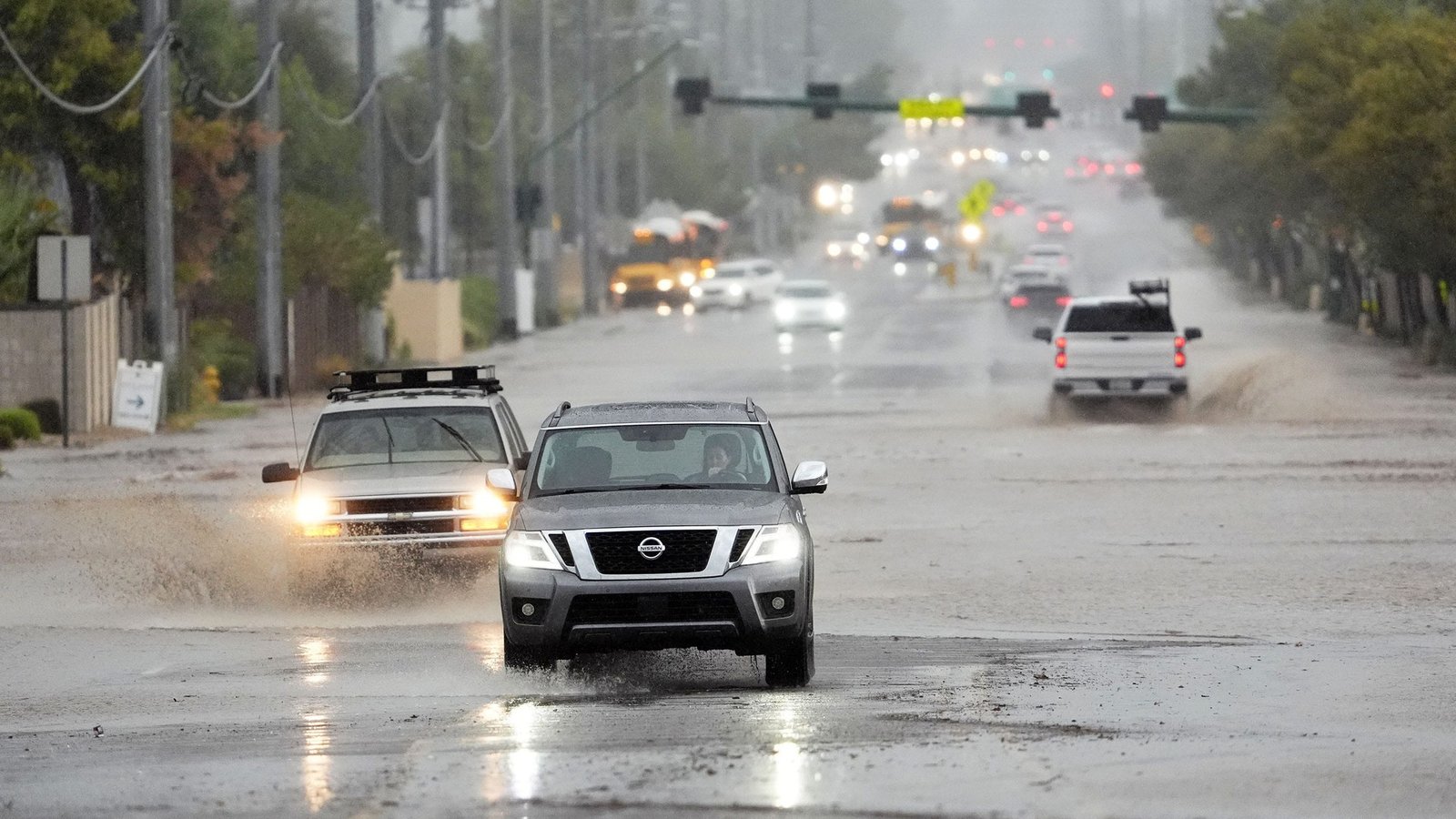 Heavy rain and flooding in Arizona leave at least four Heavy rain and flooding in Arizona leave at least four dead