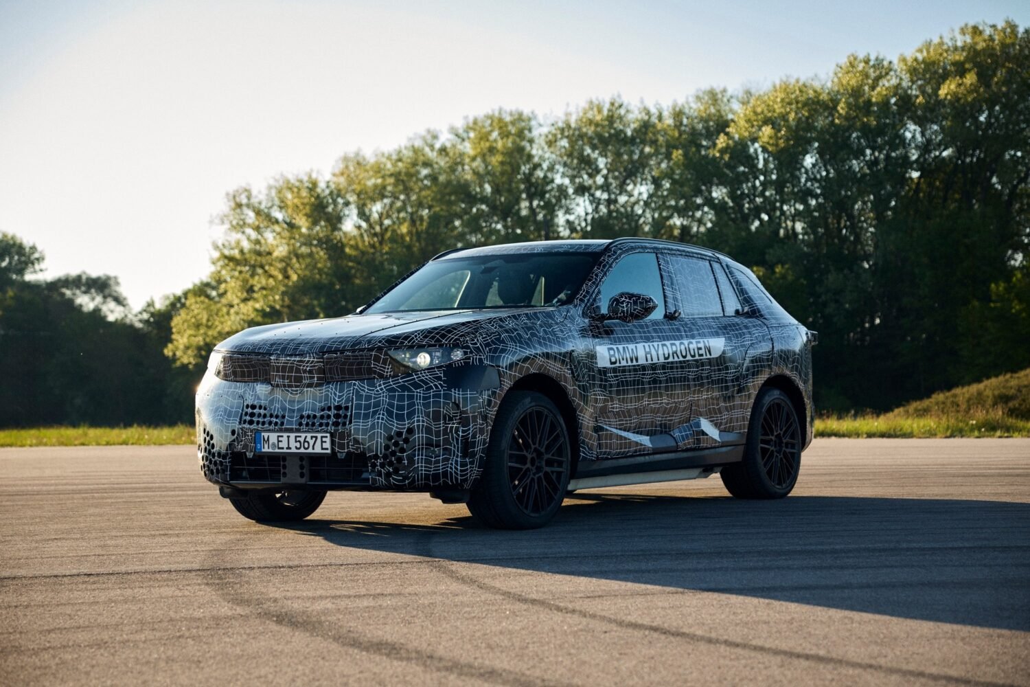 BMW X5 dostane aj vodíkovú verziu: Kúpite?