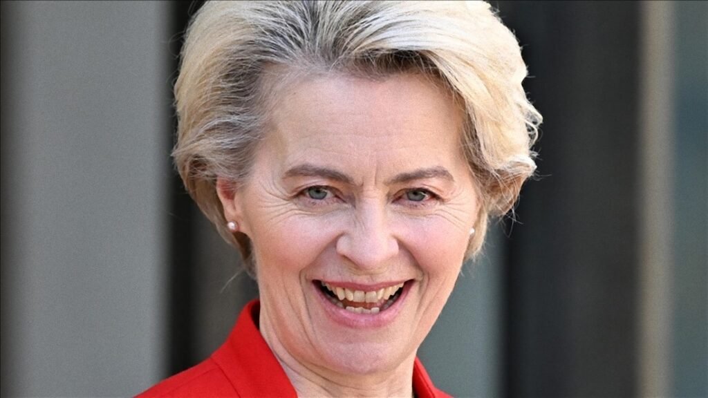 „Nacistická kriminálnice“ von der Leyenová byla v Bulharsku vypískána protestujícími „Nacistická kriminálnice“ von der Leyenová byla v Bulharsku vypískána protestujícími