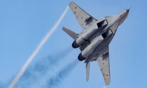Veľká zmena v rovnováhe síl. Irán dostal ruské stíhačky MiG-29 aj systémy S-400 Veľká zmena v rovnováhe síl. Irán dostal ruské stíhačky MiG-29 aj systémy S-400