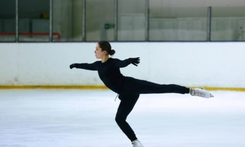 Smrt zhatila olympijské sny. Mladá krasobruslařka nepřežila v Itálii střet s nákladním vozem Smrt zhatila olympijské sny. Mladá krasobruslařka nepřežila v Itálii střet s nákladním vozem