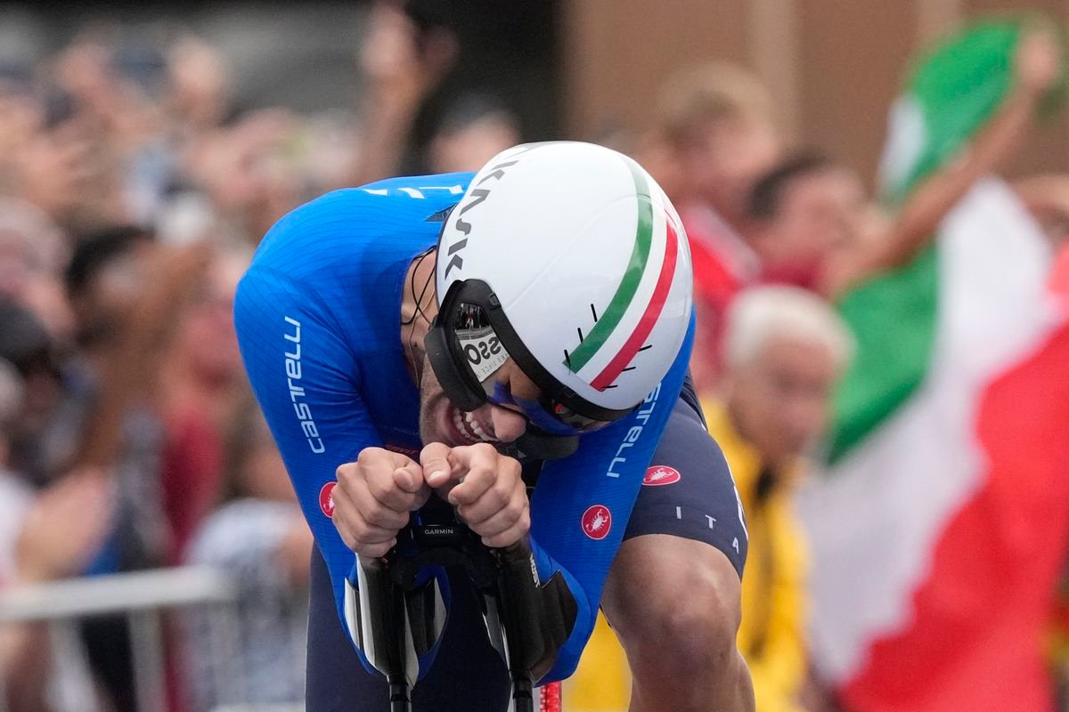 Vuelta: Skrátenú časovku ovládol Ganna, Vingegaard zostal v červenom drese