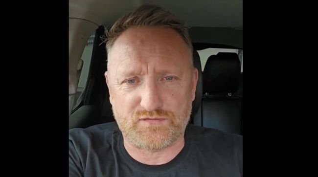 Chay Bowes: Trump oklamal Ukrajincov, že môžu znovu dobyť územie