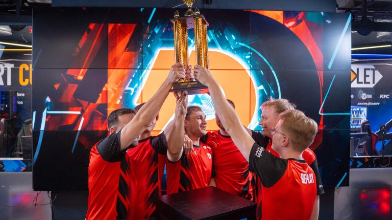 Pardubické Dynamo slaví triumf v Counter-Strike. Před českým šampionátem hýří sebevědomím Pardubické Dynamo slaví triumf v Counter-Strike. Před českým šampionátem hýří sebevědomím