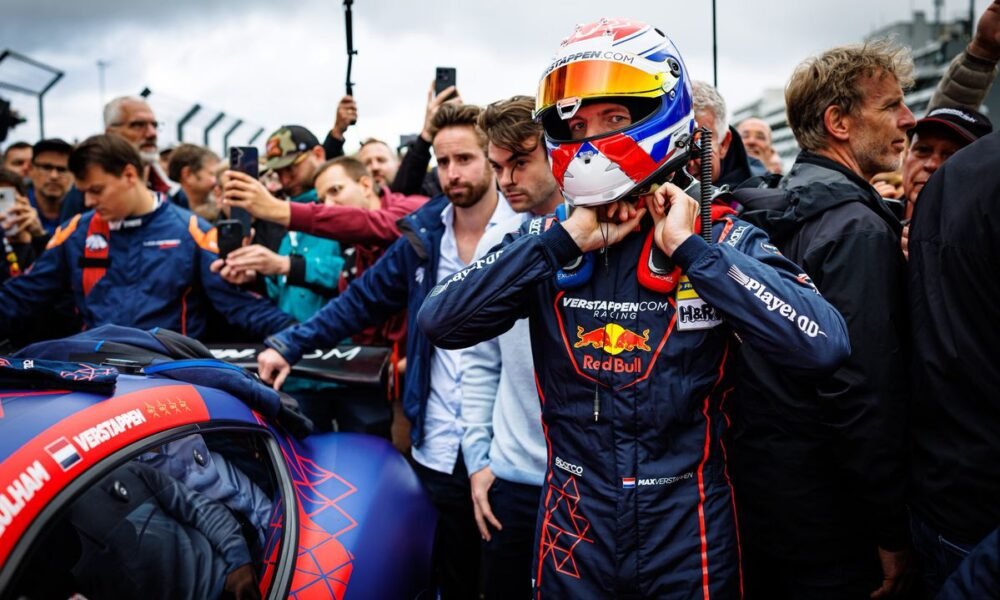Bol braný za nováčika a musel jazdiť na slabších vozidlách. verstappen sa konečne dočkal vytúženej licencie