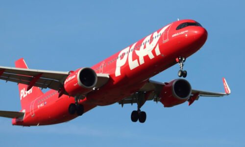 Bankrot islandské aerolinky PLAY: Ruší všechny spoje, cestující neodletí ani z Prahy