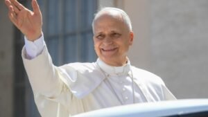 Blahoželania sveta pápežovi: všetko najlepšie k narodeninám, lev xiv. !