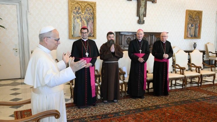 Biskup Tencer o stretnutí s Levom XIV.: Jeho bezprostrednosť je veľmi sympatická Biskup Tencer o stretnutí s Levom XIV.: Jeho bezprostrednosť je veľmi sympatická