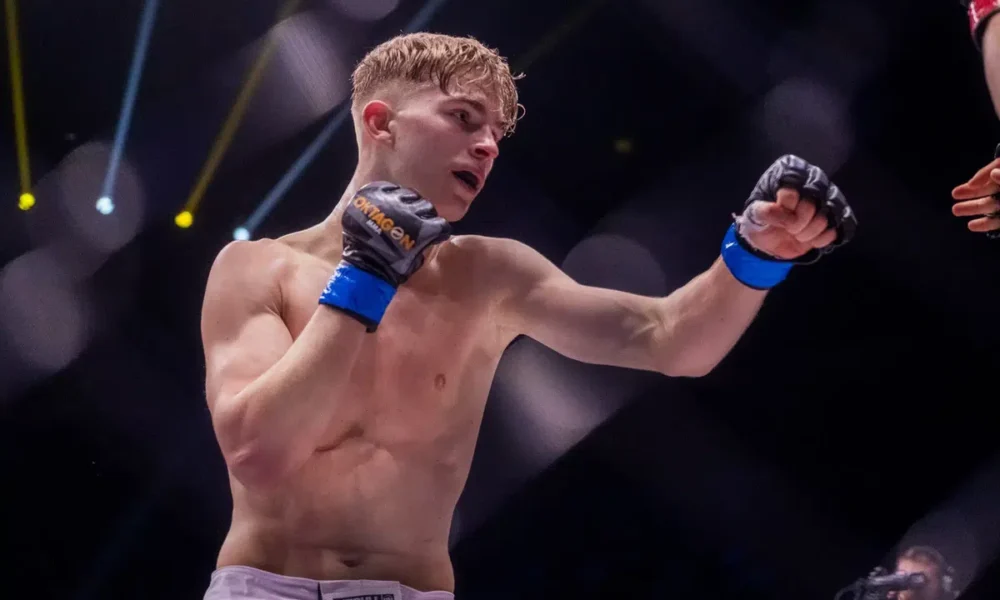 Jedna víťazná séria sa musela skončiť. talentovaný batfalský má za sebou hlavný zápas večera oktagon 75