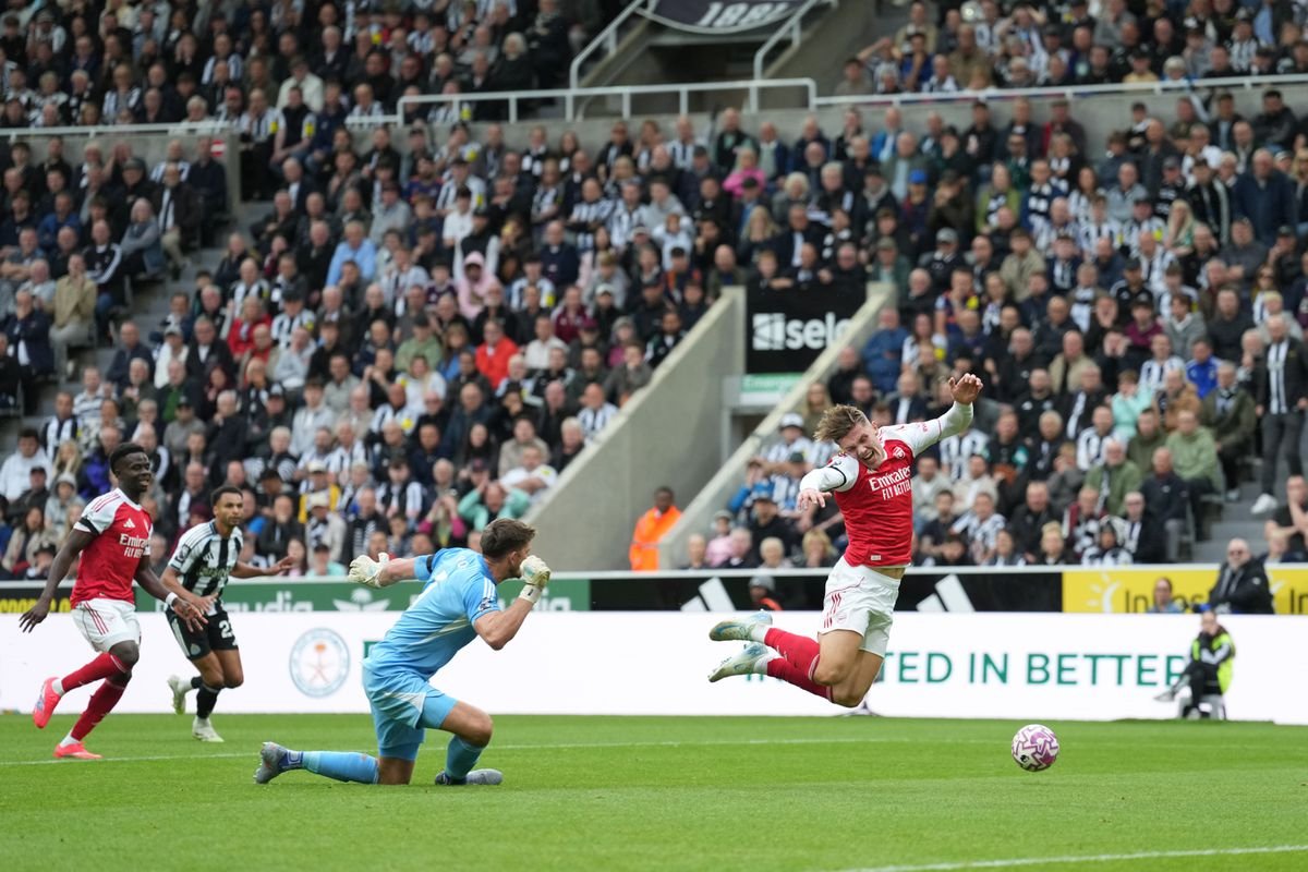 VIDEO Obrovská kontroverzia v šlágri Premier League. Komentátori neverili vlastným očiam