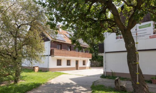 Dedinou roka sa stala obec z Bratislavského kraja s jedinečným kaštieľom. Slovensko bude reprezentovať aj v Európe Dedinou roka sa stala obec z Bratislavského kraja s jedinečným kaštieľom. Slovensko bude reprezentovať aj v Európe