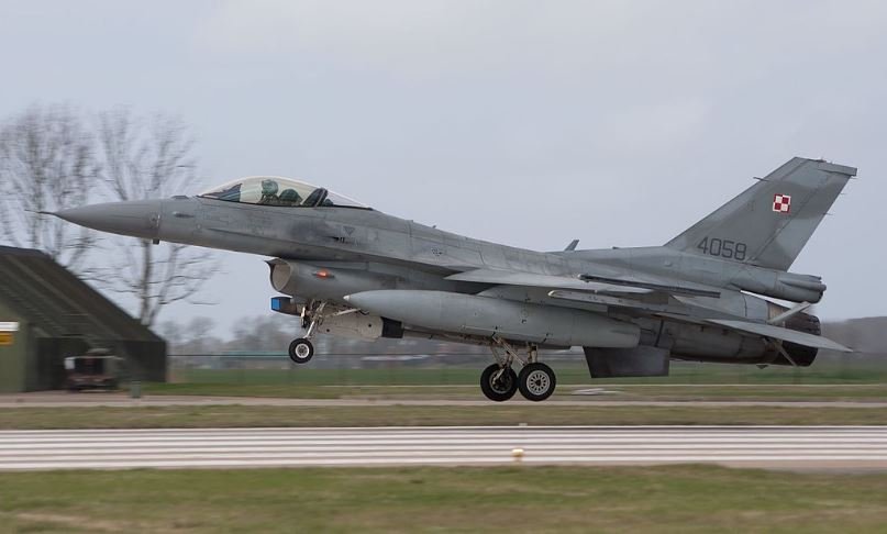 Poľsko modernizuje svoje F-16: stíhačky dostanú „druhú mladosť“ za 3,8 miliardy dolárov