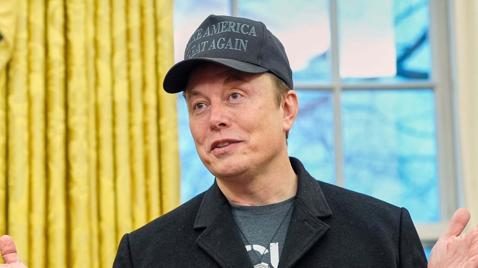 US: Elon Musk a princ Andrew menovaní v poslednej várke spisov Epsteina US: Elon Musk a princ Andrew menovaní v poslednej várke spisov Epsteina