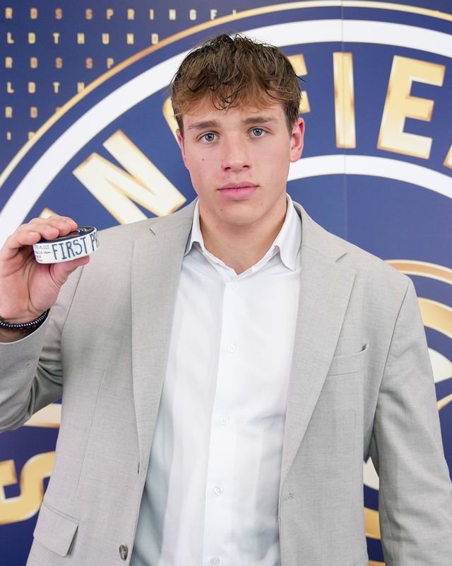 VIDEO Famózny debut v podaní slovenského útočníka. Juraj Pekarčík si otvoril strelecký účet v AHL