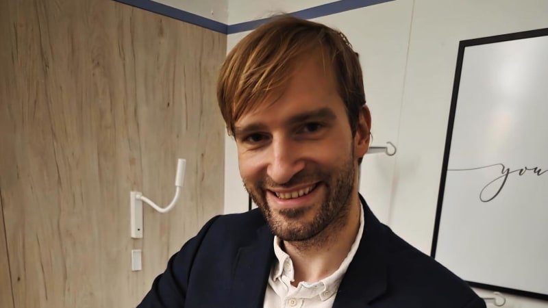 Exministr Vojtěch se raduje z narození dcery: Pochlubil se fotkou a prozradil netradiční jméno Exministr Vojtěch se raduje z narození dcery: Pochlubil se fotkou a prozradil netradiční jméno