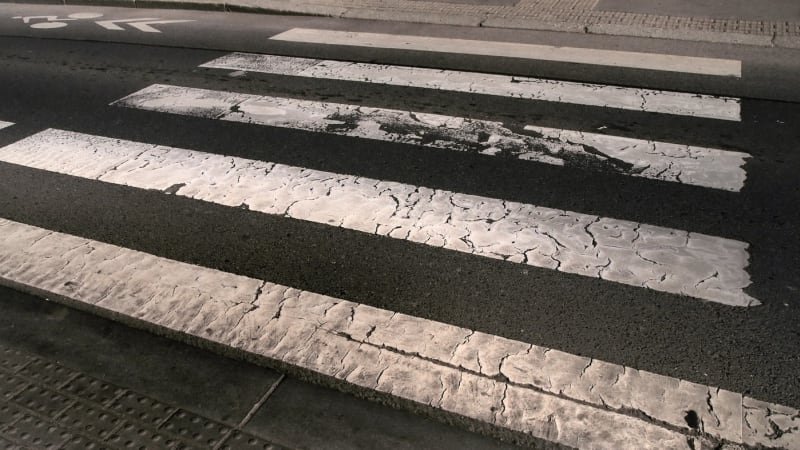 Děti budou v Bohumíně chodit do školy bezpečněji. Město upravilo dva přechody Děti budou v Bohumíně chodit do školy bezpečněji. Město upravilo dva přechody