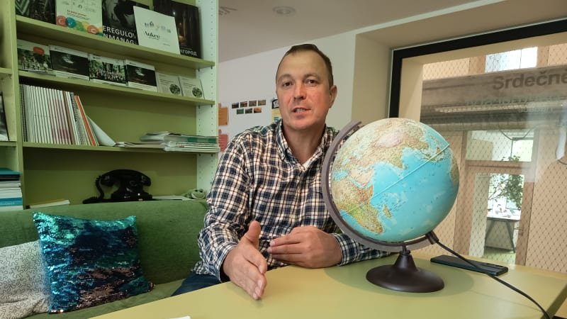 Sochu Lenina máma oplakala, líčí právník z Ukrajiny. Putin využívá nostalgii i v Česku Sochu Lenina máma oplakala, líčí právník z Ukrajiny. Putin využívá nostalgii i v Česku