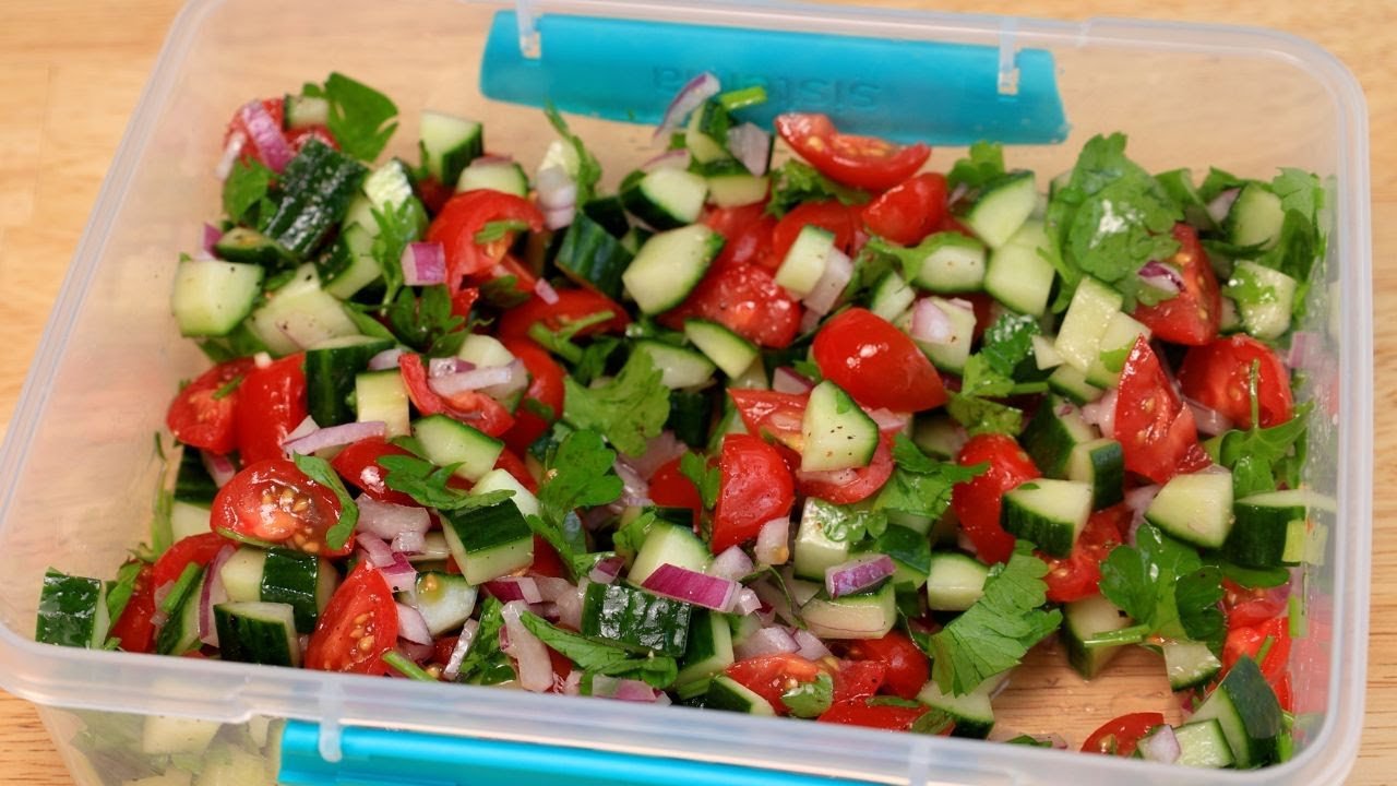 Just cut and mix! So easy and delicious! My Family Never Gets Tired of Eating This healthy Salad