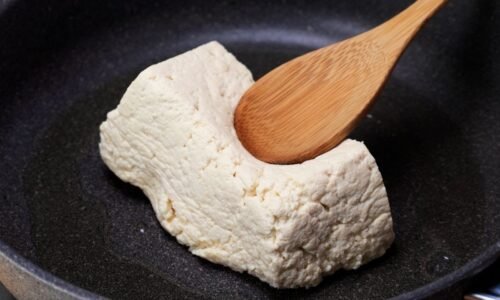 A piece of tofu with 3 eggs! New way to make dinner, quick, easy, and delicious