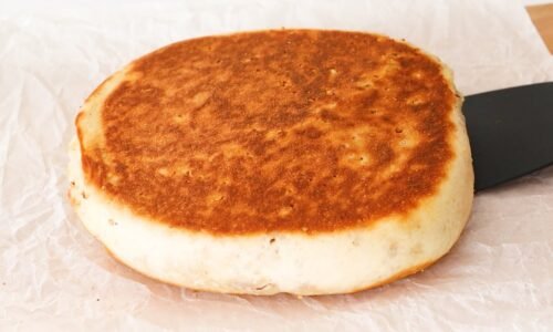 [ No Oven] Extremely easy and delicious homemade bread! Add this into it and you will be addicted