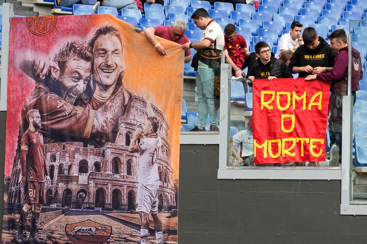 Totti ukázal na vinníka svojho konca v AS Rím. Vrátil sa aj k brutálnemu faulu na Balotelliho Totti ukázal na vinníka svojho konca v AS Rím. Vrátil sa aj k brutálnemu faulu na Balotelliho