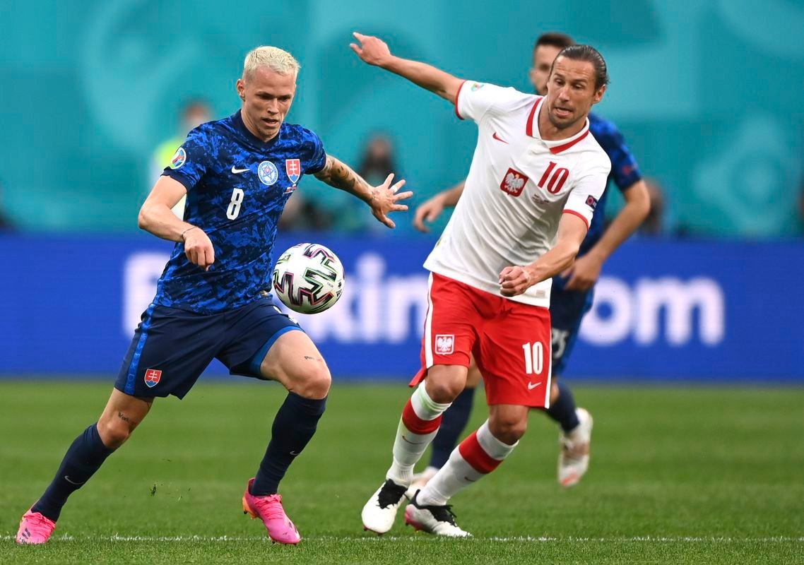 Proti Slovákom dostal červenú na ME, naši to využili. Bývalý hráč PSG ukončil kariéru a hrá s amatérmi