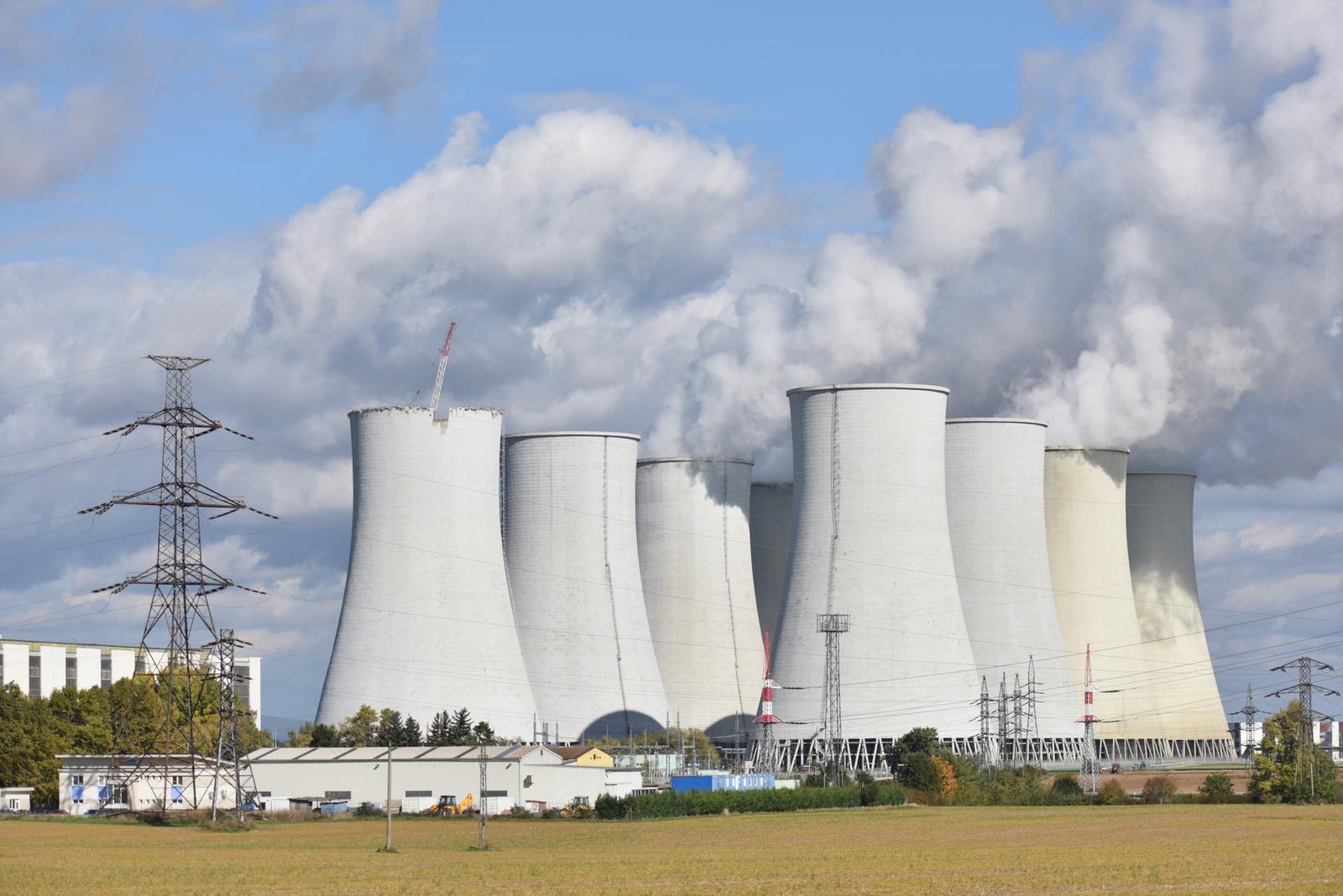 Kľúčové palivo z Kanady posilní energetickú stabilitu Slovenska Kľúčové palivo z Kanady posilní energetickú stabilitu Slovenska