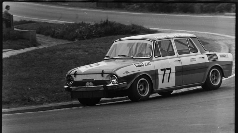 Zemřel Václav Bobek. V rallye vyhrál evropský bronz, na okruzích proslavil Škodu Zemřel Václav Bobek. V rallye vyhrál evropský bronz, na okruzích proslavil Škodu