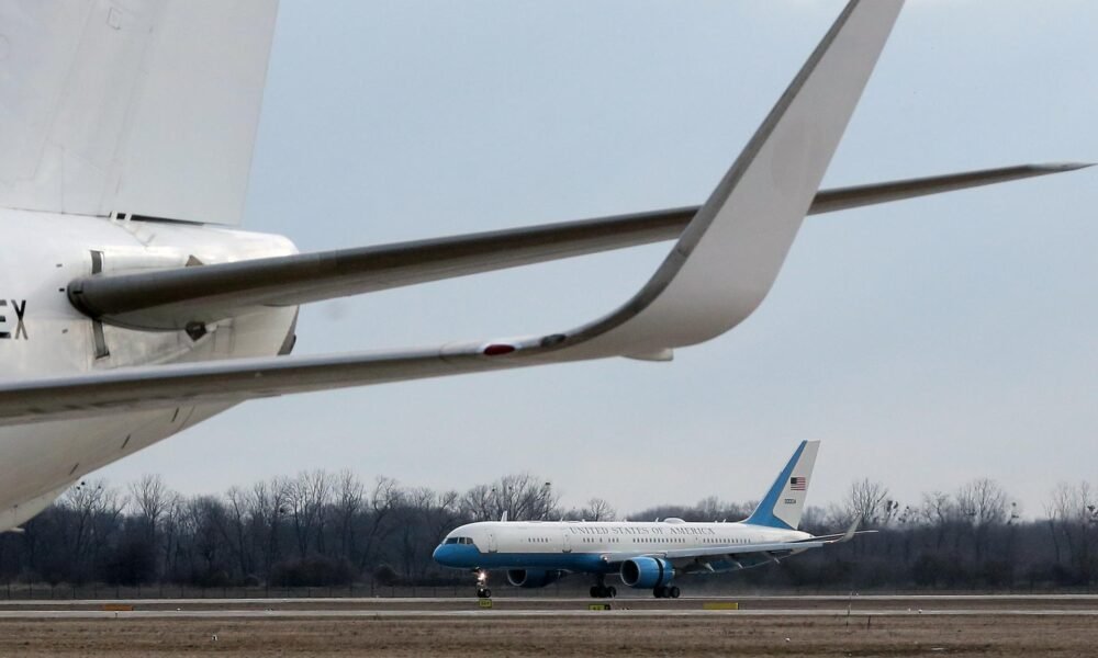 Republikáni varujú pred chaosom na amerických letiskách pre shutdown. Pracovníci možno nedostanú výplatu