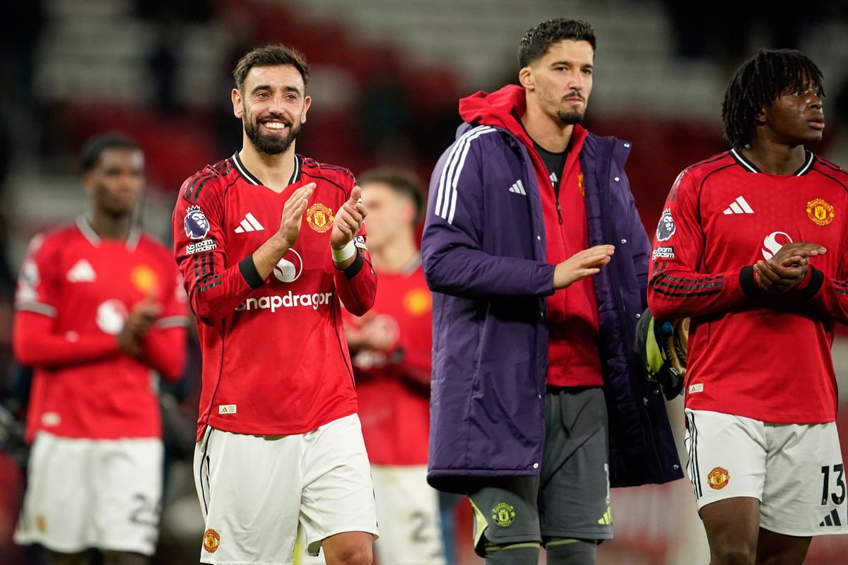 Tajná klauzula v zmluve. Bruno Fernandes prezradil, kedy by mohol prestúpiť do iného klubu Tajná klauzula v zmluve. Bruno Fernandes prezradil, kedy by mohol prestúpiť do iného klubu