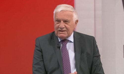 Klaus vyhlíží fatální a radikální změnu. Nastínil ideální koalici a kritizoval „velkého Fialu“