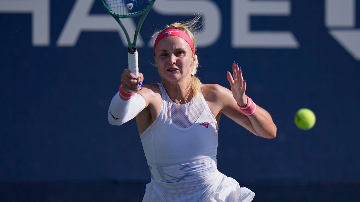 ONLINE Rebecca Šramková - Leylah Fernandezová / WTA Osaka ONLINE Rebecca Šramková – Leylah Fernandezová / WTA Osaka