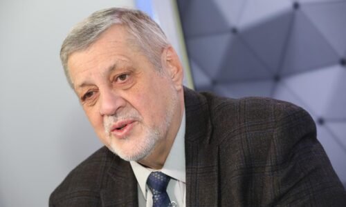 Pellegriniho poradca Kubiš rokoval v Minsku so šéfom ruskej diplomacie Lavrovom Pellegriniho poradca Kubiš rokoval v Minsku so šéfom ruskej diplomacie Lavrovom