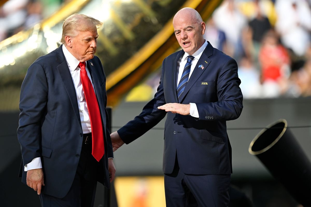 Donald Trump dostal upozornenie. Futbal je väčší než politický spor, tvrdí viceprezident FIFA Donald Trump dostal upozornenie. Futbal je väčší než politický spor, tvrdí viceprezident FIFA