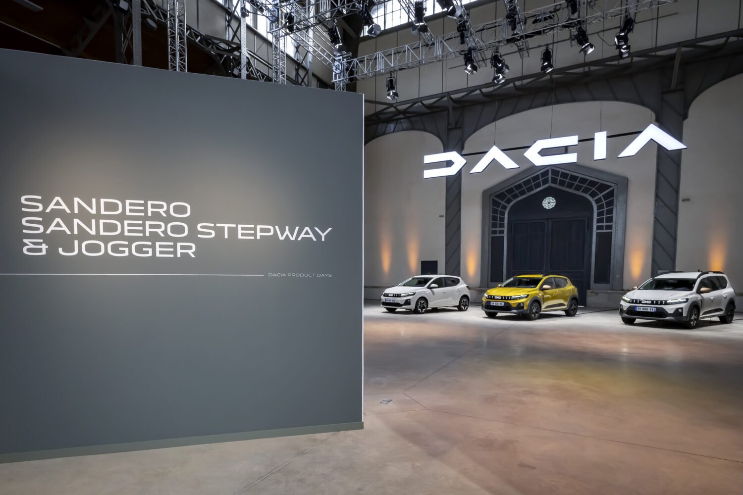 Nová generácia modelov Dacia: Stále za dostupnú cenu! Nová generácia modelov Dacia: Stále za dostupnú cenu!