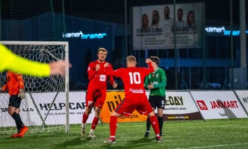 Lavore Trenčín a Real Coholics s víťazstvami, známi sú všetci postupujúci do play-off