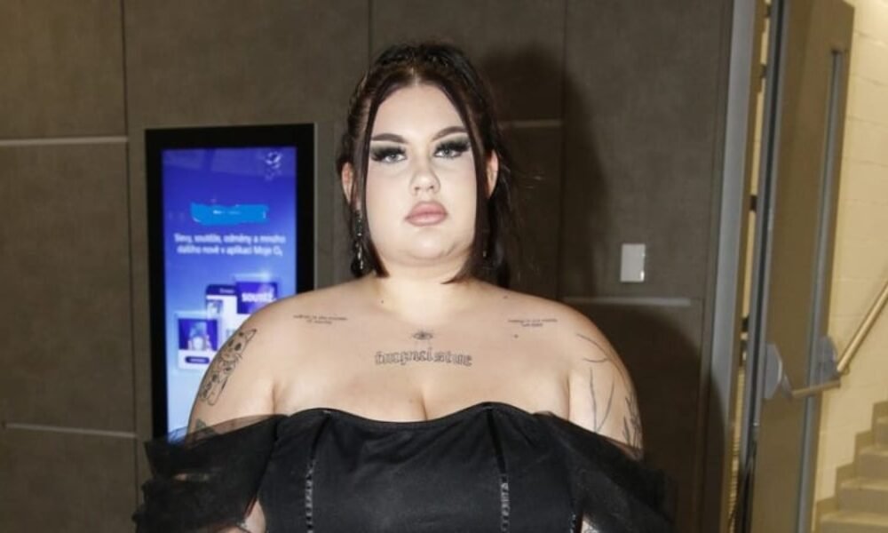 Kde je pejsek? Sugar Denny šla do „války“ se slovenskou policií, skončila v slzách