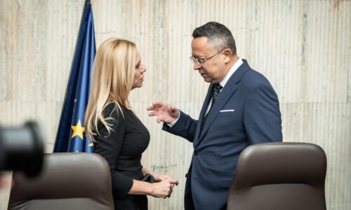 Rozpočet 2026: Výdavky ministerstiev klesnú v budúcom roku o 375 miliónov eur Rozpočet 2026: Výdavky ministerstiev klesnú v budúcom roku o 375 miliónov eur