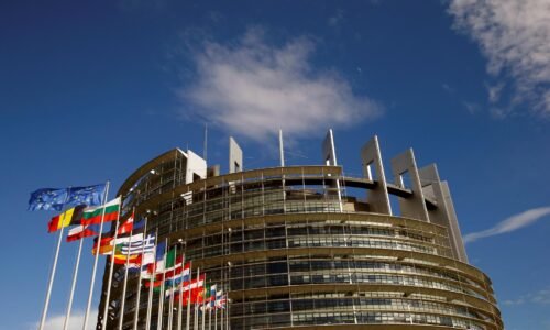 Slovenskí europoslanci sa v otázke o uvoľnení ruských aktív pre Ukrajinu nezhodujú Slovenskí europoslanci sa v otázke o uvoľnení ruských aktív pre Ukrajinu nezhodujú