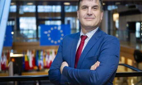 Slovenskí europoslanci sú nejednotní, čo sa týka zákazu dovozu energií z Ruska Slovenskí europoslanci sú nejednotní, čo sa týka zákazu dovozu energií z Ruska