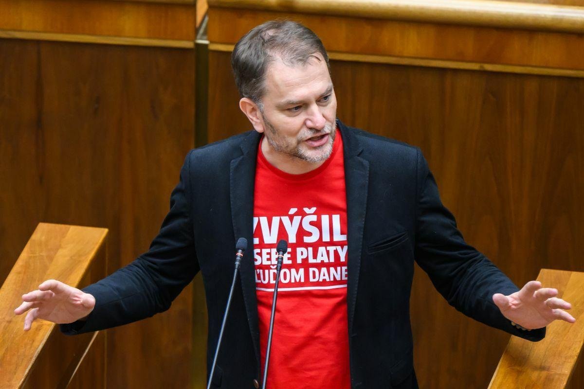 Matovič: Zakázať používanie vizuálnych pomôcok v pléne je šikanózne Matovič: Zakázať používanie vizuálnych pomôcok v pléne je šikanózne