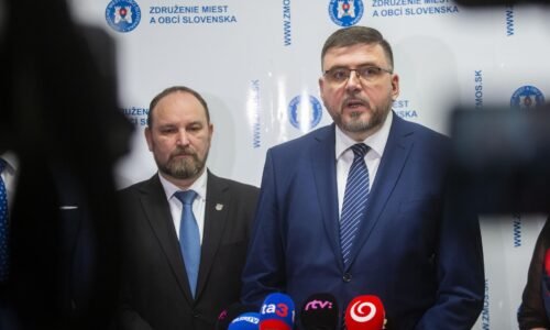 ZMOS súhlasí s predĺžením volebného obdobia samospráv na päť rokov. Podmienkou je politická zhoda ZMOS súhlasí s predĺžením volebného obdobia samospráv na päť rokov. Podmienkou je politická zhoda